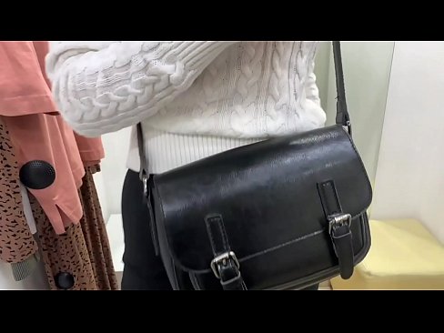 ❤️ Masturbasi umum tina jalang ngora FeralBerry sareng dildo di kamar pas ️ Video anal di urang% su.https-tubsexer.ru% ﹏